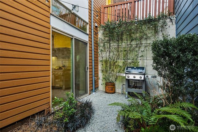 4462 31st Avenue S, Seattle, WA 98108