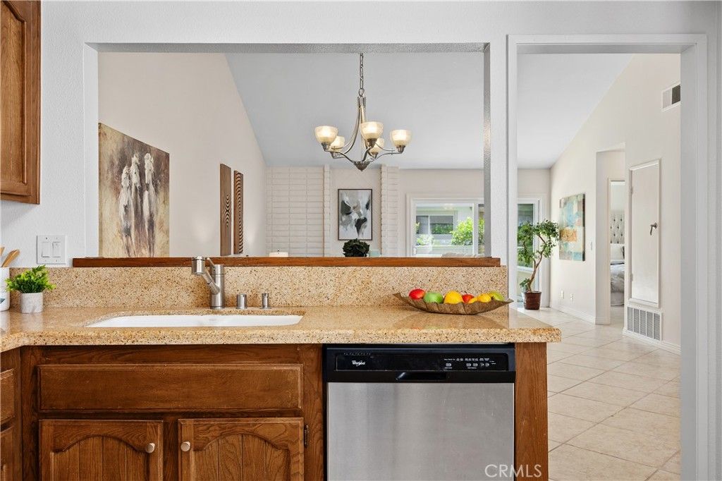 Image 14 of property listing at 62 Sandpiper 29, Irvine, CA 92604