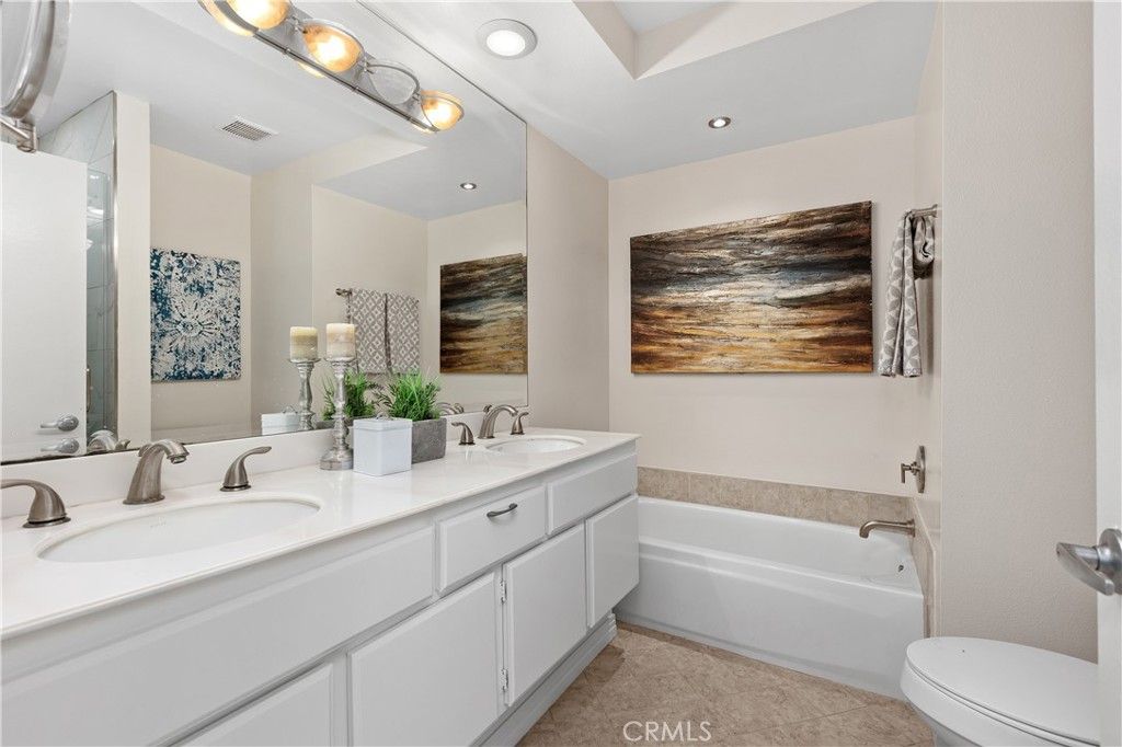 Image 21 of property listing at 62 Sandpiper 29, Irvine, CA 92604