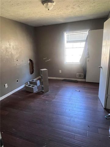 5430 Old Bill Cook Road, College Park, GA 30349