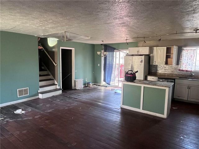 5430 Old Bill Cook Road, College Park, GA 30349