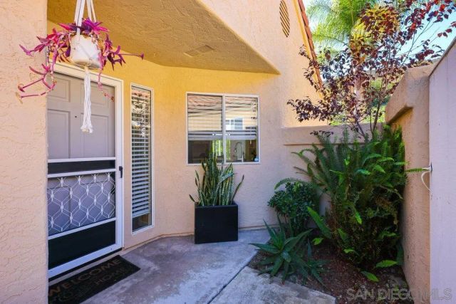 2119 Royal Lytham Gln, Escondido, CA 92026