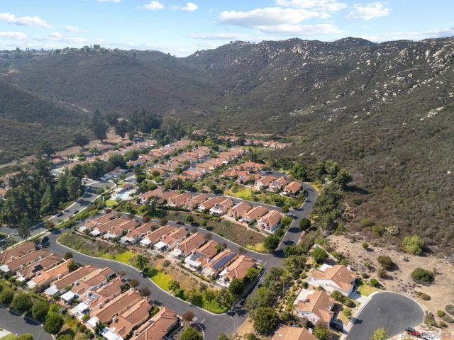 2119 Royal Lytham Gln, Escondido, CA 92026