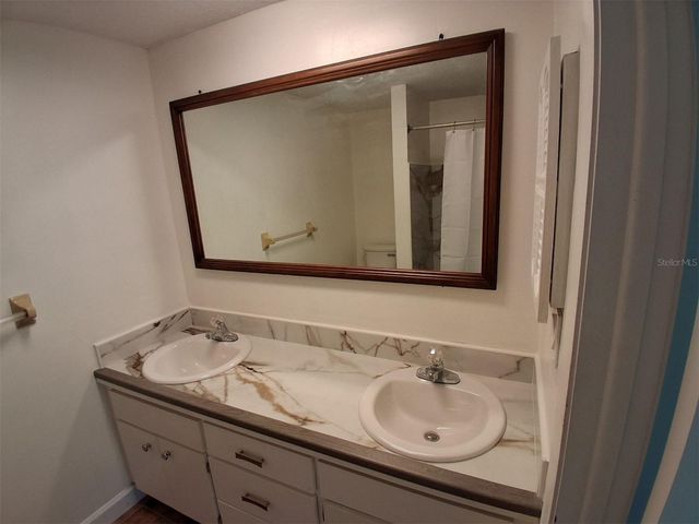 12406 WEATHERSTONE ROW, Hudson, FL 34667