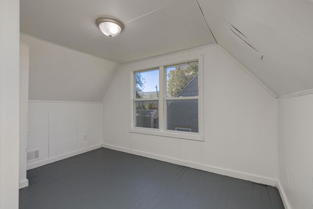 4426 West Billings Street, Springfield, MO 65802