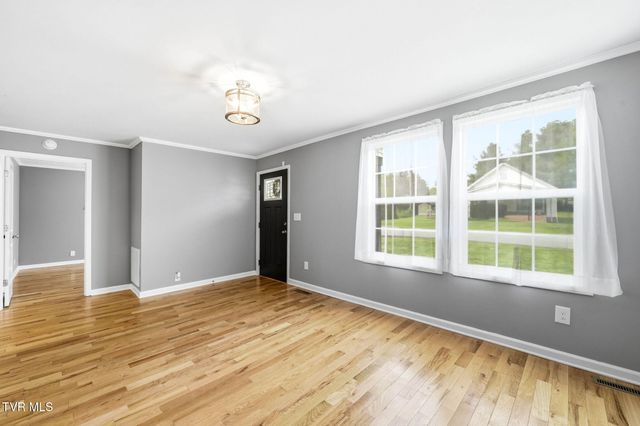 2605 Gray Street, Johnson City, TN 37604