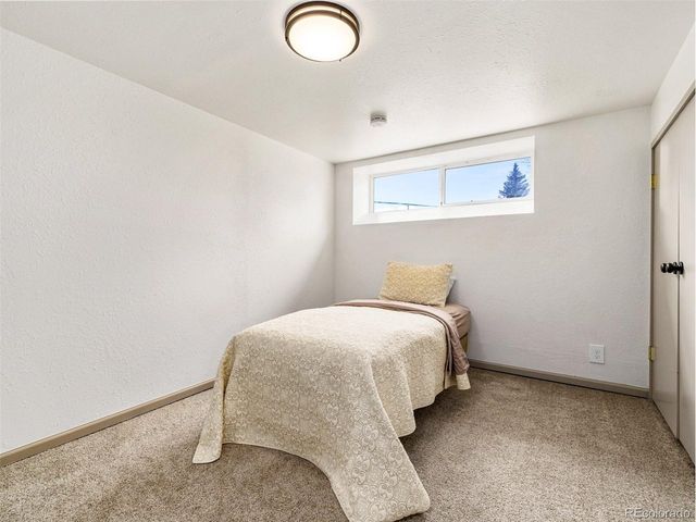 815 Ohio St, Silver Cliff, CO 81252