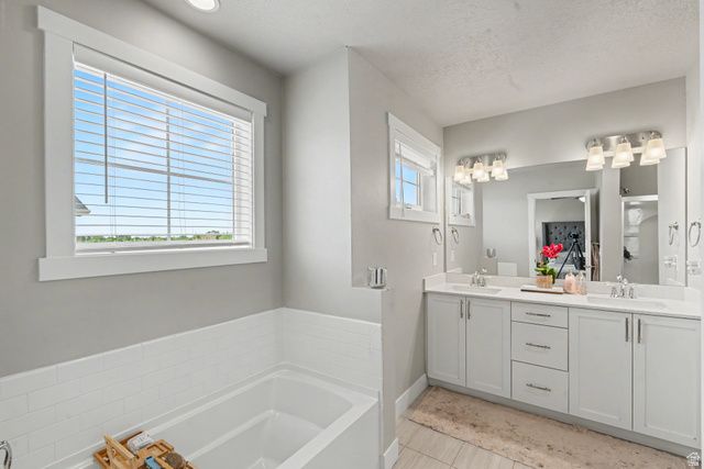 1303 E WEYBURN LN, Holladay, UT 84117