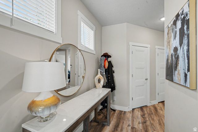 1303 E WEYBURN LN, Holladay, UT 84117