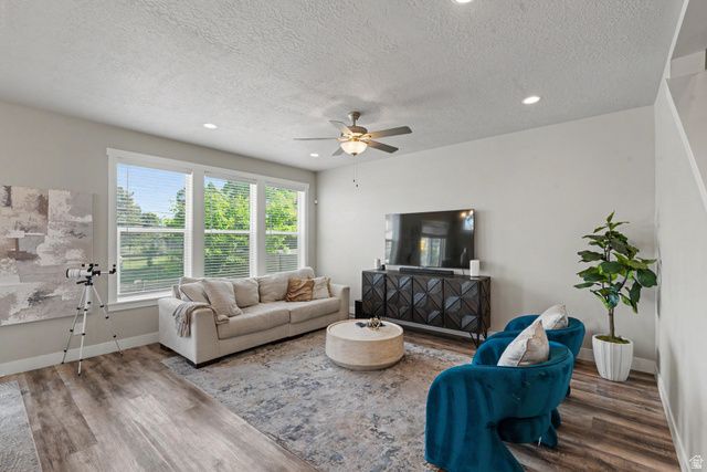 1303 E WEYBURN LN, Holladay, UT 84117