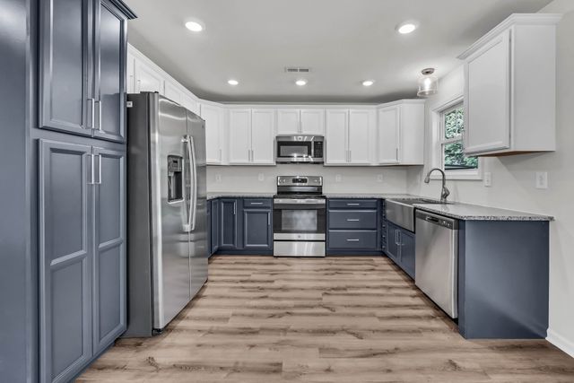 486 Mattingly Dr, Clarksville, TN 37042
