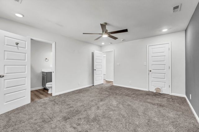 486 Mattingly Dr, Clarksville, TN 37042