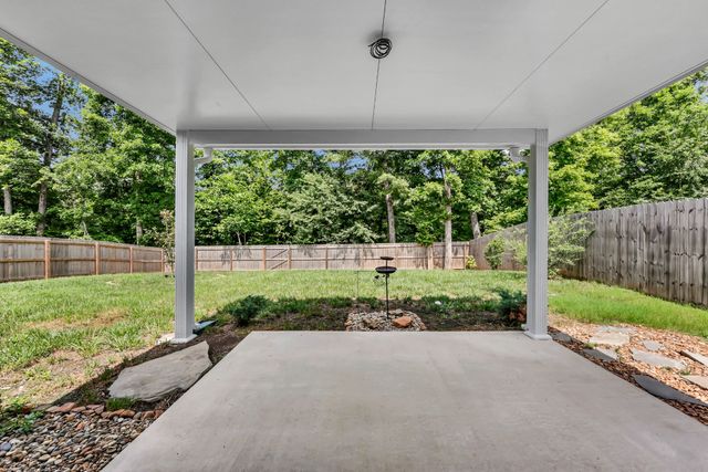 486 Mattingly Dr, Clarksville, TN 37042
