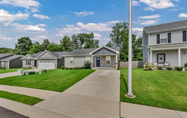 486 Mattingly Dr, Clarksville, TN 37042