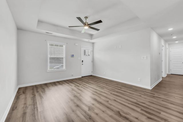 486 Mattingly Dr, Clarksville, TN 37042