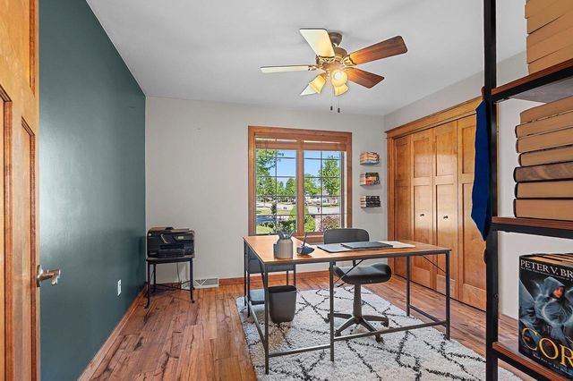 2133 WHEAT WAY, Green Bay, WI 54311