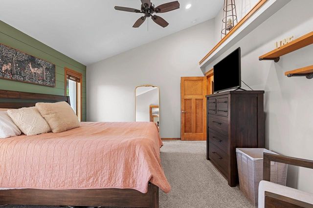 2133 WHEAT WAY, Green Bay, WI 54311