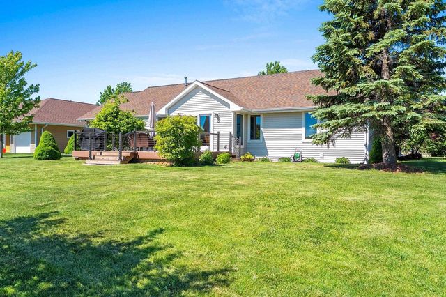 2133 WHEAT WAY, Green Bay, WI 54311