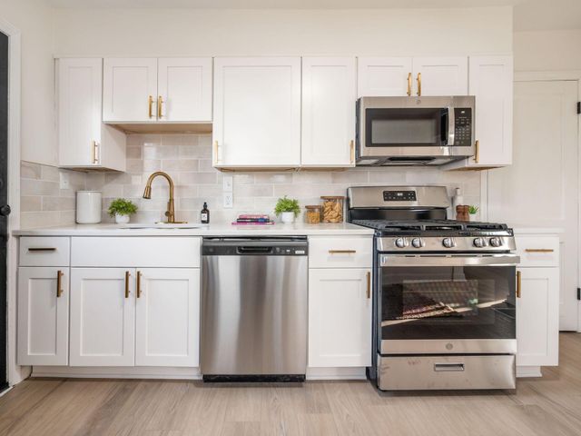 1994 Stratford Way, Columbus, OH 43219