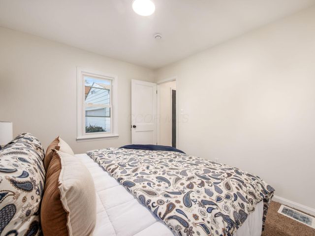 1994 Stratford Way, Columbus, OH 43219