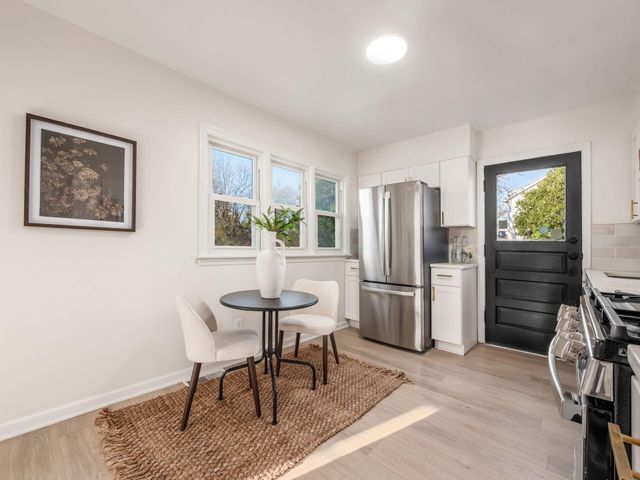 1994 Stratford Way, Columbus, OH 43219