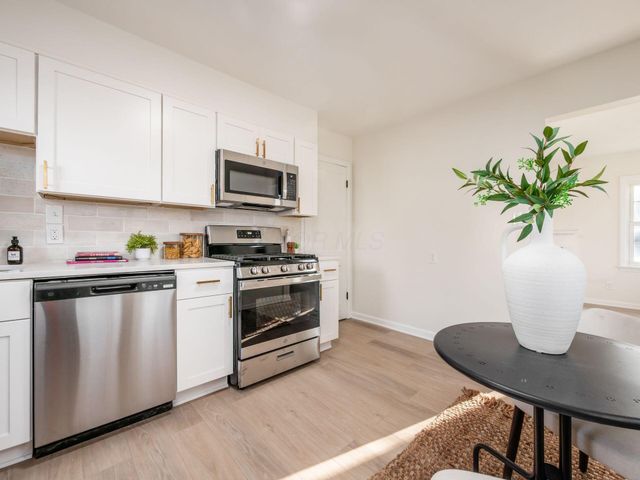 1994 Stratford Way, Columbus, OH 43219