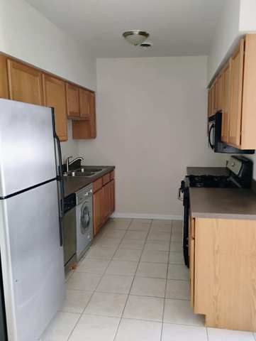 18340 CHERRY CREEK Drive 7, Homewood, IL 60430
