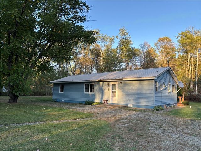 6 Eschrich Road, Lafayette, PA 16738