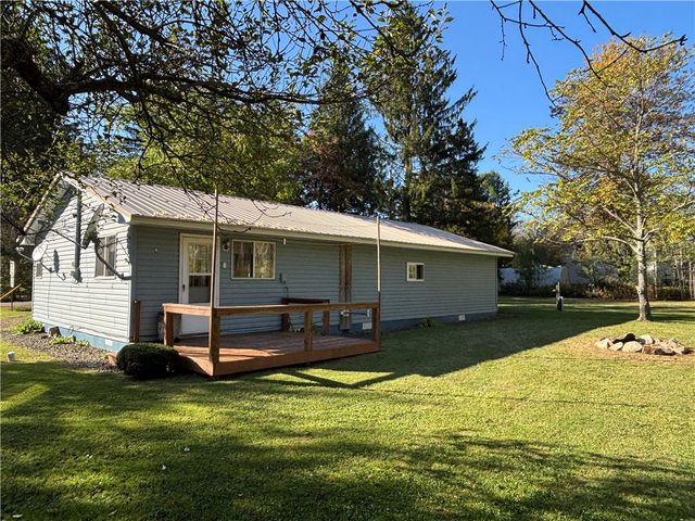 6 Eschrich Road, Lafayette, PA 16738