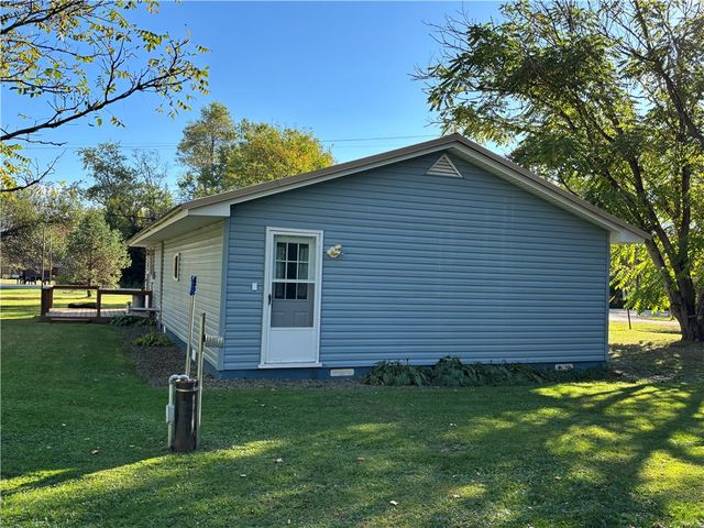 6 Eschrich Road, Lafayette, PA 16738