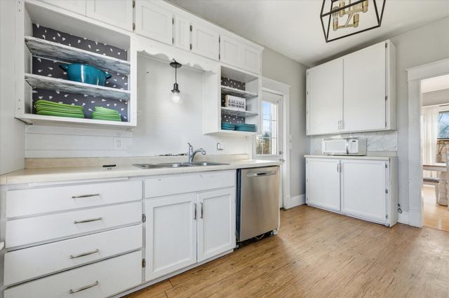 706 Central Avenue, Buffalo, MN 55313