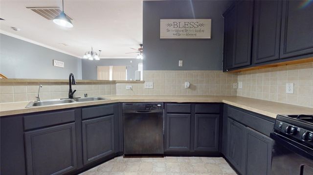 8030 Singing Sonnet Lane, Houston, TX 77072