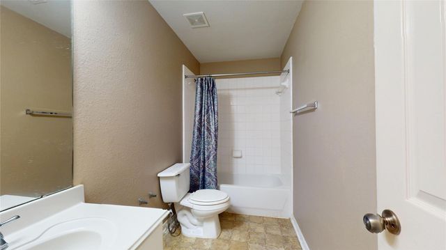 8030 Singing Sonnet Lane, Houston, TX 77072