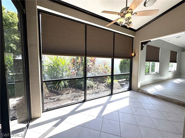 1356 Triandra LN, Naples, FL 34119