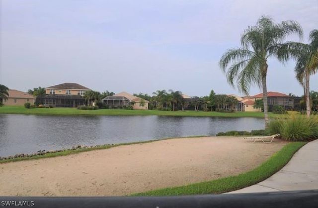 1356 Triandra LN, Naples, FL 34119
