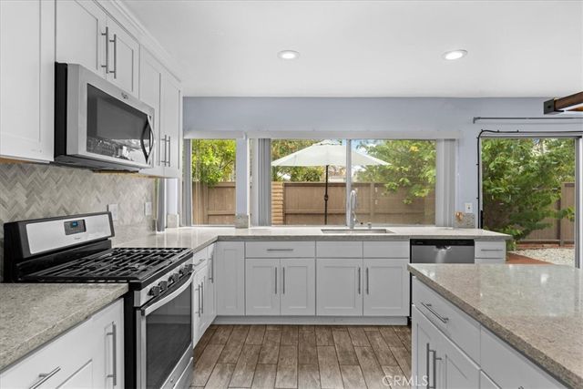 6 Banyan Tree, Irvine, CA 92612