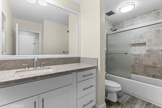 6 Banyan Tree, Irvine, CA 92612