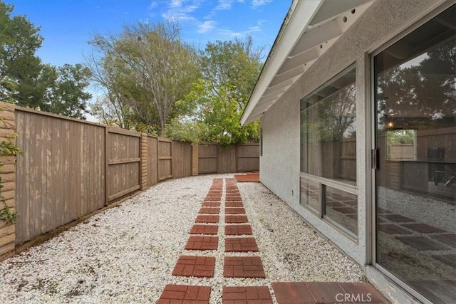 6 Banyan Tree, Irvine, CA 92612