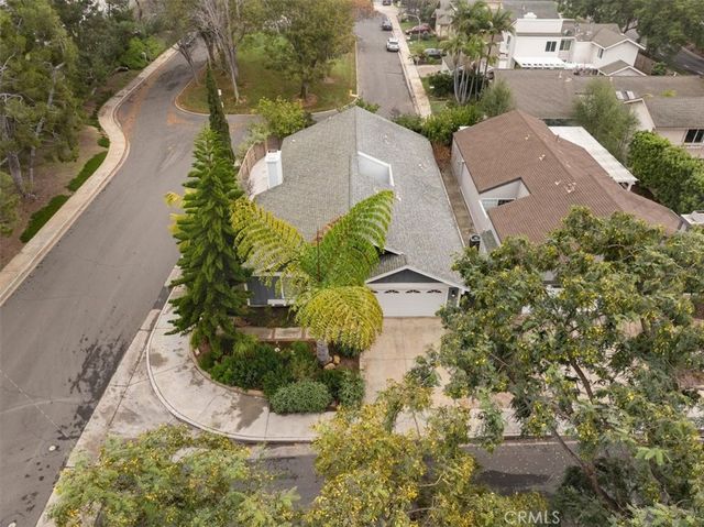 6 Banyan Tree, Irvine, CA 92612
