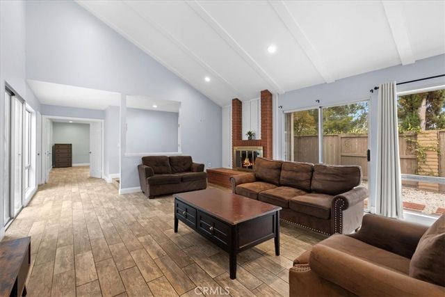 6 Banyan Tree, Irvine, CA 92612