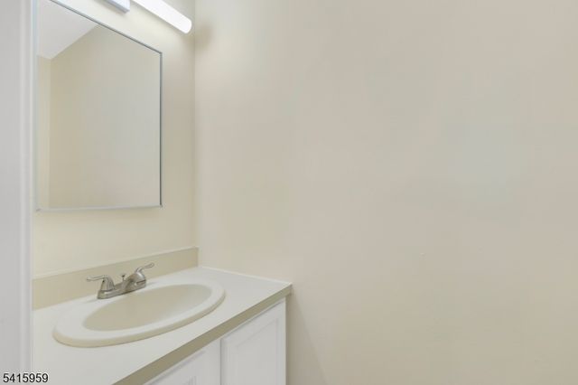 40 Prospect Pl B, North Plainfield Boro, NJ 07060