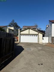 264 S 47th, Richmond, CA 94804