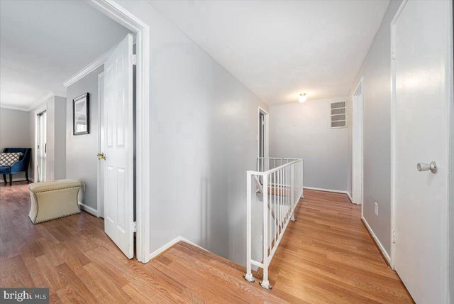 19052 CAPEHART DR, Montgomery Village, MD 20886