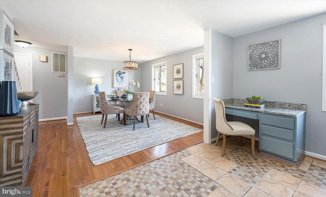 19052 CAPEHART DR, Montgomery Village, MD 20886