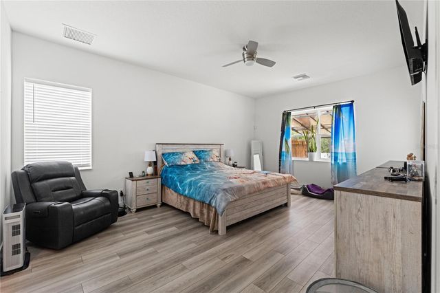 11153 WOOD OWL AVENUE, Weeki Wachee, FL 34614