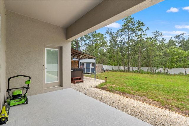 11153 WOOD OWL AVENUE, Weeki Wachee, FL 34614