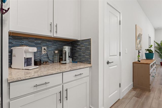 11153 WOOD OWL AVENUE, Weeki Wachee, FL 34614