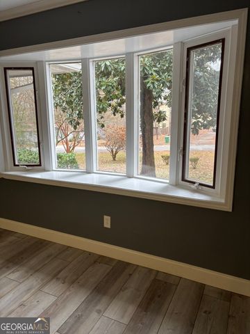 4082 STONEMONT Drive, Lilburn, GA 30047