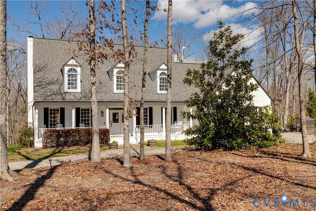 3455 E Brookland Manor Dr, Powhatan, VA 23139