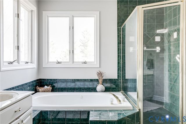 3455 E Brookland Manor Dr, Powhatan, VA 23139